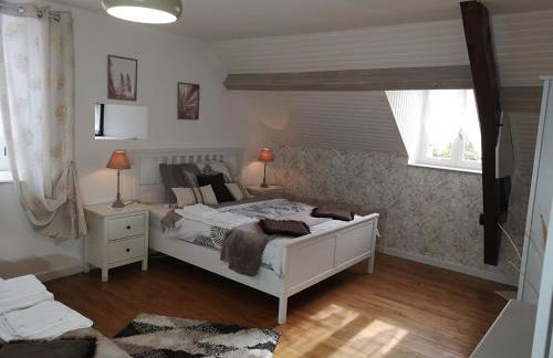 Gîte en Corrèze 12 pers, Piscine chauffée et Salle de jeux - Foto 16