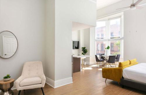 Gaslamp Loft Escape Sleeps 7 in Style - Foto 6