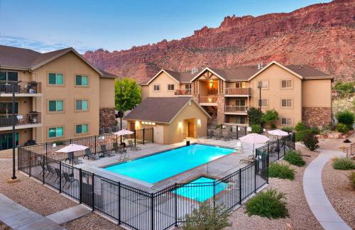 6D Moab RedCliff Condo Pet Friendly Pool and Hot Tub - Foto 2