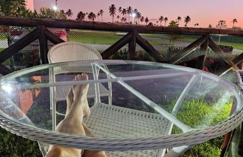 Muro Alto Condomínio Clube - FLAT TÉRREO - Foto 28