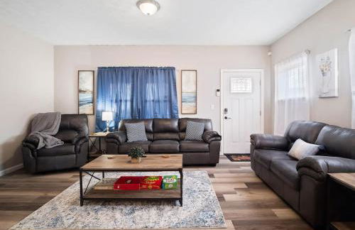 Large Remodeled 4 Bedroom Only 7 Minutes to Downtown - Foto 5