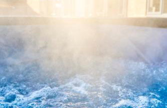 Chic Family Home with Garden Fire Pit & Event Space, Hot Tub - Foto 47