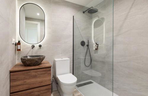 Sitges Group Blue and White - Foto 40