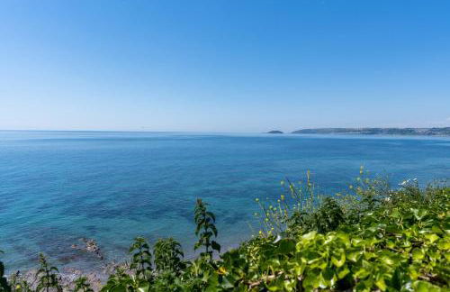 Finest Retreats - Avalon Sea Views - Foto 23