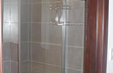 Aaron Glen Apartments - Foto 8