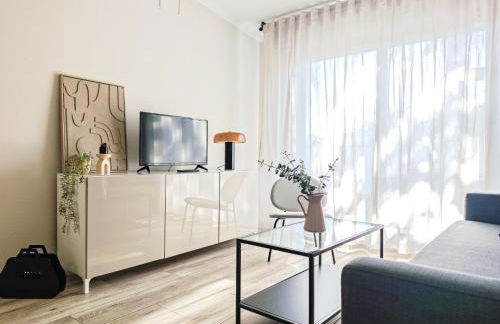 AZZ Sevilla Torre de la Plata Apartamentos - Photo 134