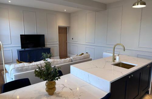 Luxury 2Bed 2 Bath Apartment in Historic Bank - Foto 8