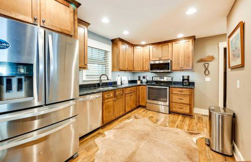 Nolin Lake Home with Hot Tub 15 Mi to Mammoth Cave! - Foto 11