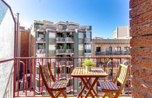 Spacious 4 Bedroom Apartment Fira BCN & Camp Nou - Foto 31