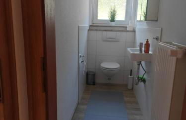 Haus 2 Etagen Garten 1 Badezimmer,1 Gäste Wc 200 Qm 5 Betten Gehoben mit Garten - Foto 38