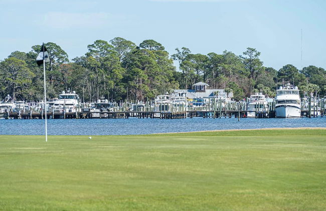 Seashell Shuffle at Pilot House - Foto 22