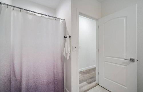 Family Villa King Bed, 3 bedrooms 2baths, 7 guests, Close to Beaches, Golfing, Fishing - Foto 33