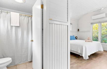 Salty Dolphin by Bayley Vacation Rentals - Foto 50