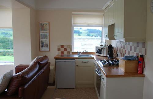 Shallcross Hall Cottages - Combs - Photo 5