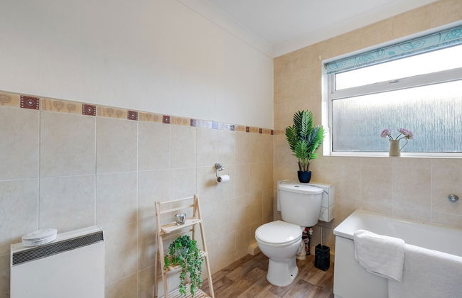 Bourne Court Attractive 1 bdrm Apartment - Photo 15