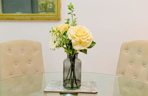 Birmingham City Centre Beautiful Apartment Walking Distance to Bullring Shopping Centre Private Parking - Photo 22