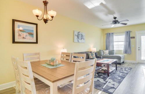 Waterfront Condo with Water Park, Walk to the Beach! - Foto 12