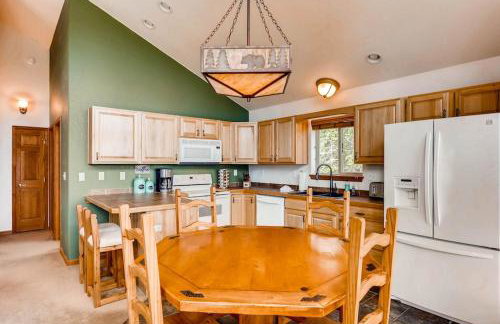 Amazing Views Day & Night Plus Private Hot Tub - Lunar View Lodge - Foto 33