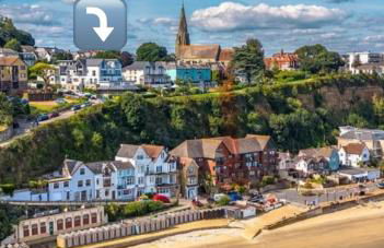 The Beach Retreat - Photo 20