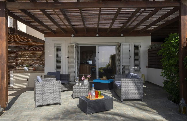 Beachfront Villa Meneou 5 - Foto 21