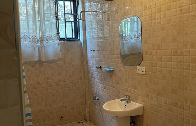 CRL Apartment 2 - Photo 16