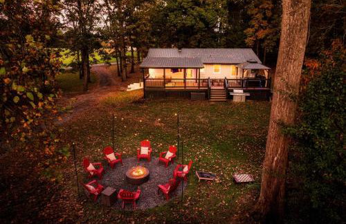 Keener Hollow Family Retreat Hot Tub Sauna Near Pigeon Forge - Photo 8