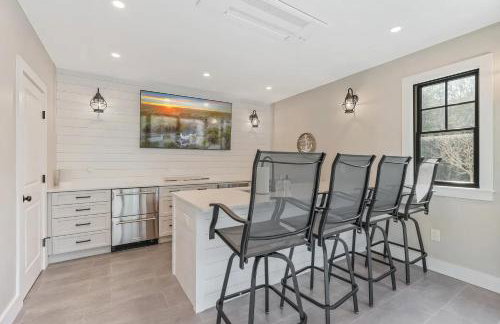 Cape Cod Village - Pool, Hot Tub & Fire Pit - Foto 76