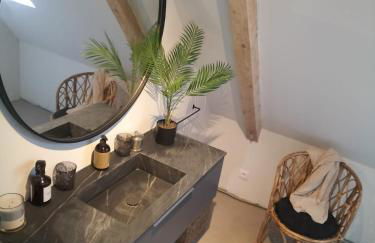 Peaceful and comfortable gite with valley view - Photo 5