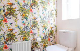 Cheerful 4-bedroom house with multiple car parking - Foto 35