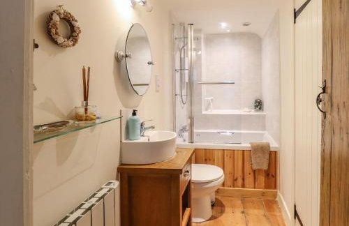 Beach Cottage - Photo 30