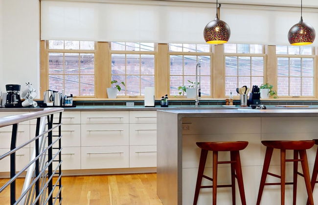 Wolf Den Loft Downtown AVL - Foto 47