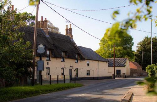 Breckland Thatched Cottage - Foto 1