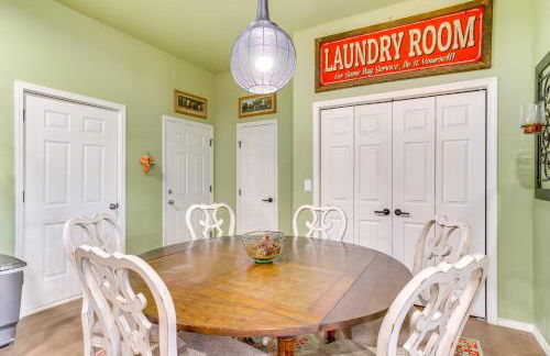 4 Mi to Lazy E Arena Horse Lovers Haven with Grill - Photo 10