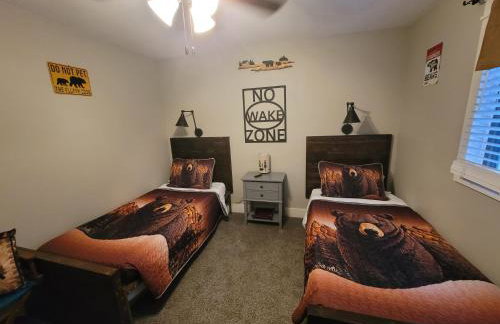 Bear Den on Lake Ouachita 2BR Condo at Mountain Harbor Resort - Foto 45