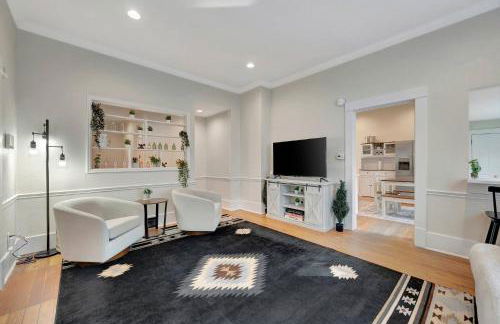 Longmont 2BD Comfort | Outdoor dining + Parking - Foto 1