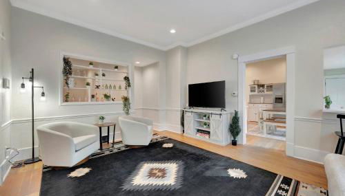 Longmont 2BD Comfort | Outdoor dining + Parking - Foto 1, Other