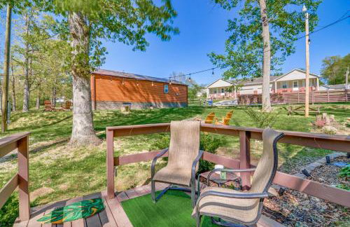 Wooded Cottage with Fire Pit and Boat Parking - Foto 4