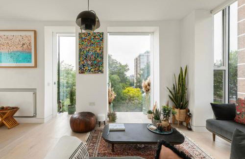 Bright Penthouse with Lift 2 BR Large Balcony Suit Family - Foto 4