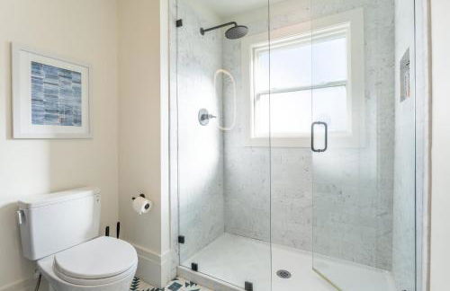 Notes of Southern Charm - Walkable to Food & Shops - Foto 23