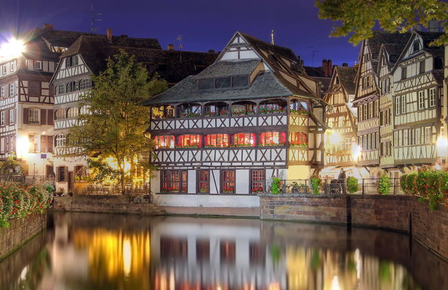 Free tour de los misterios y leyendas de Estrasburgo - Foto 1