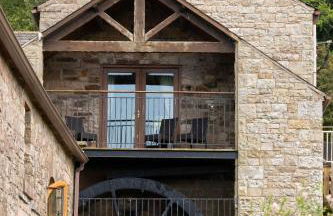 Mill Barn, Castle Carrock, dogs welcome, hot tub with countryside and reservoir views - Foto 19