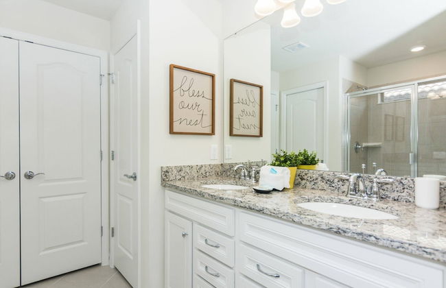 Fabulous Single Home w/ Pool at Solterra Resort - Foto 12