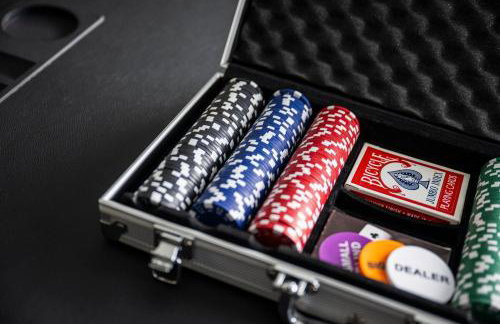 Spacious Home 4BR Fire Pit, Patio Hot Tub - Foto 53