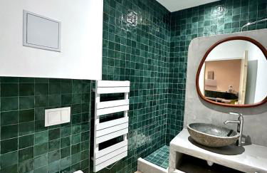 Séjour cosy au cœur de Vienne-tout à 2 min à pied - Foto 6