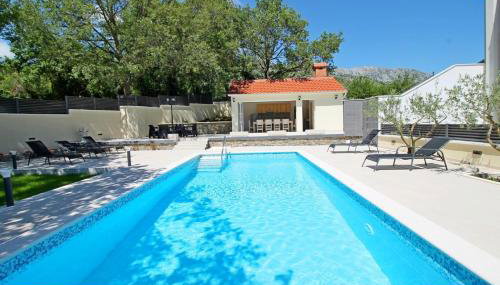 VILLA SKURA private heated pool 32m2, summer kitchen, 4 bedrooms, garden - Foto 2, Garden