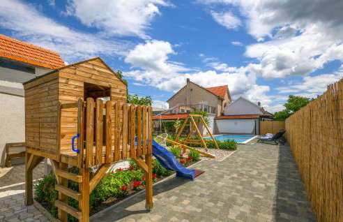 Beautiful Home In Donji Prolozac - Foto 12