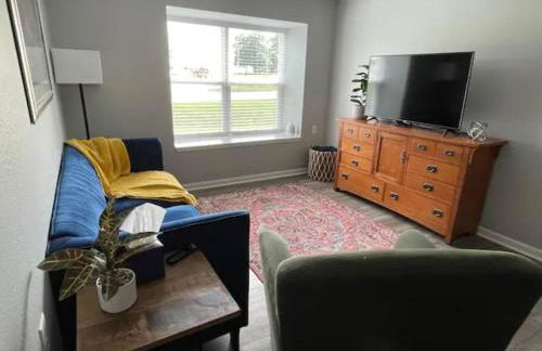 The Bernice - 2 Bedroom Apt in Quilt Town, USA - Foto 9