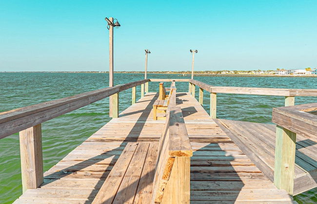 Kontiki Bayfront by Miss Kitty’s - Foto 1