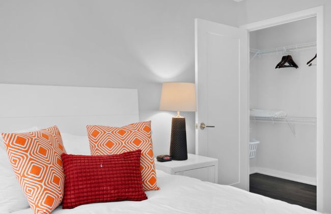 Global Luxury Suites Crystal City - Foto 29