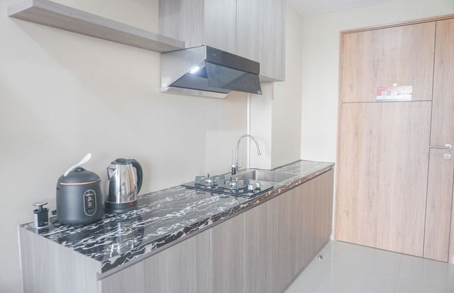 Good Choice and Comfy Studio Apartment at LRT City Jatibening - Photo 12